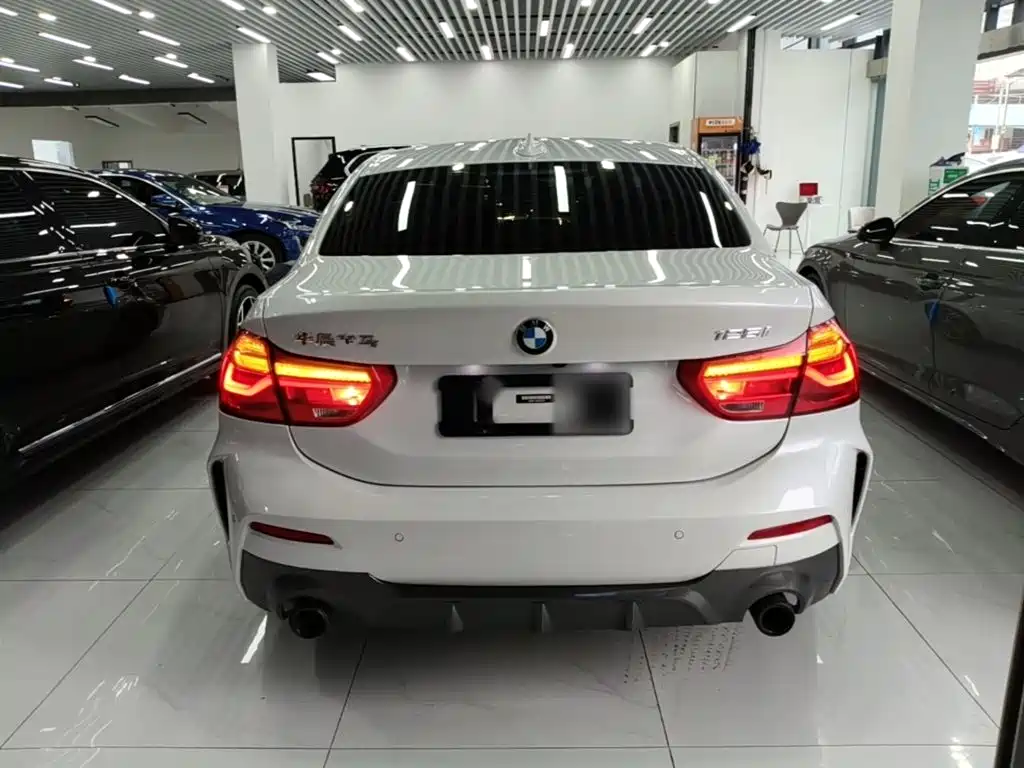 BMW 1 Series 2023