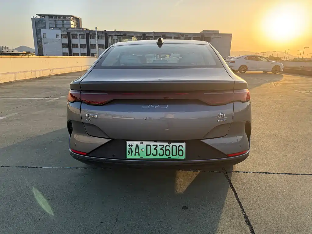 BYD Qin L 2025 — фото 6