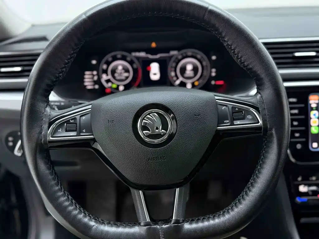 Skoda Superb 2024 — фото 14