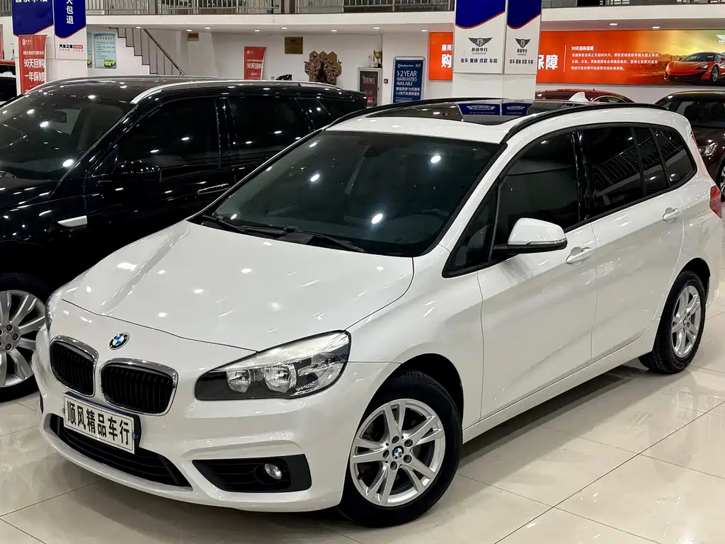 BMW 2 Series Gran Tourer 2015 — фото 34