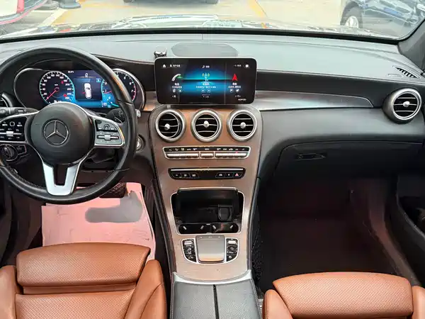 Mercedes-Benz GLC 2020