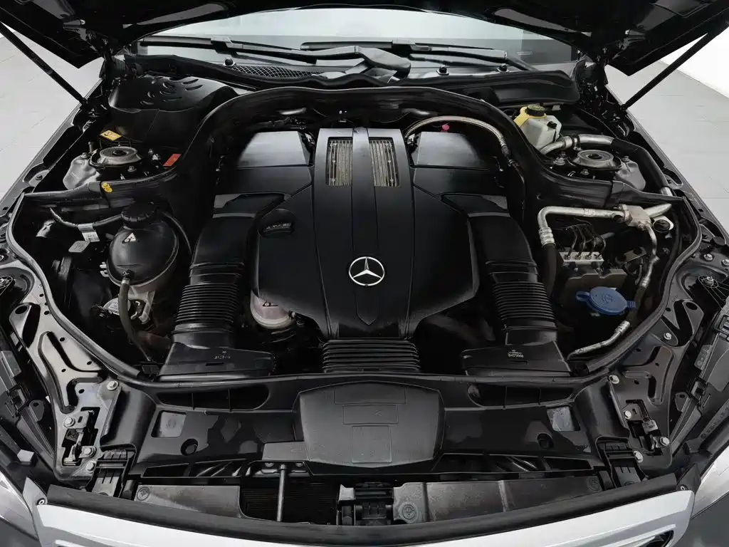 Mercedes-Benz E-Class 2015