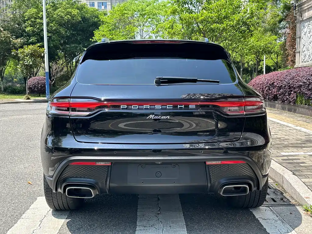Porsche Macan 2022 — фото 14