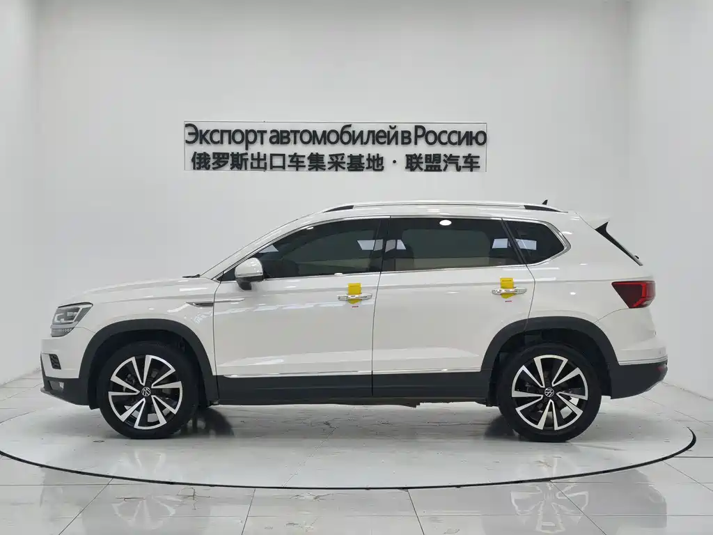 Volkswagen Tharu 2021