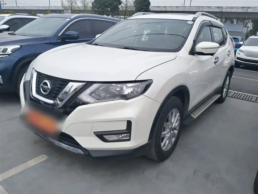 Nissan X-Trail 2017 — фото 2