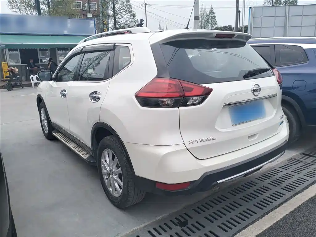 Nissan X-Trail 2017 — фото 23
