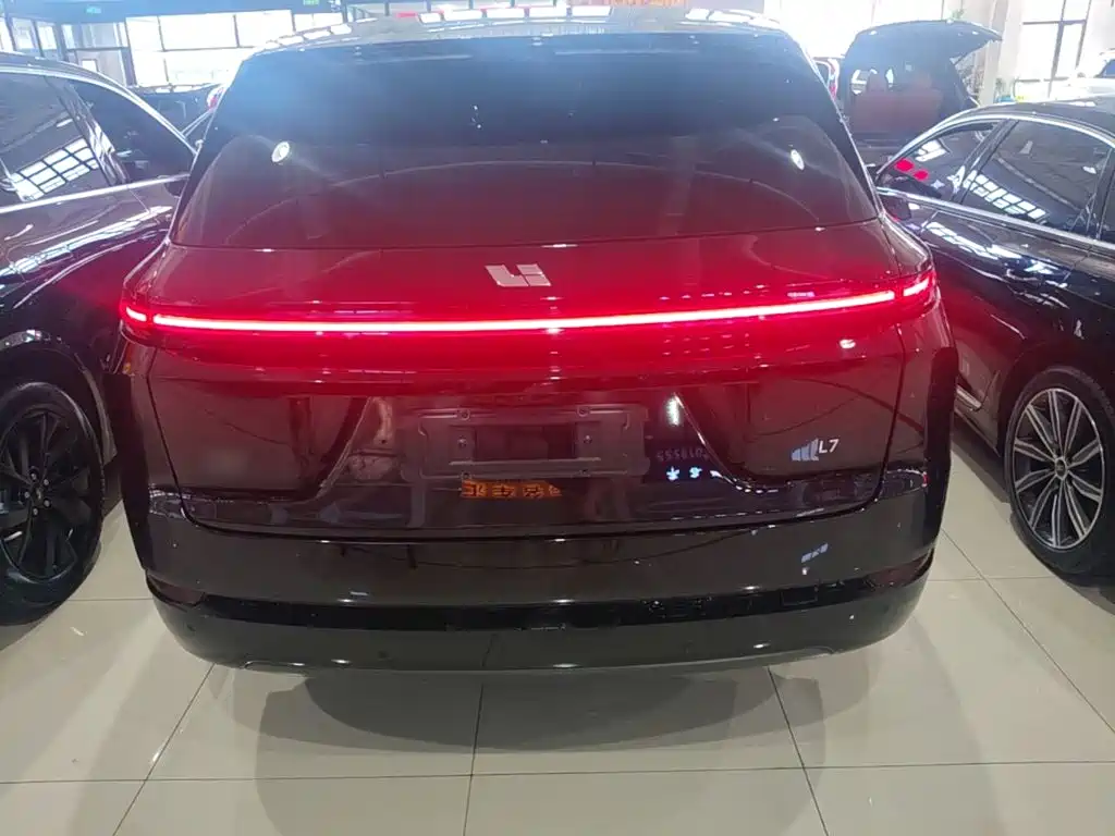 Li Auto Li L7 2024