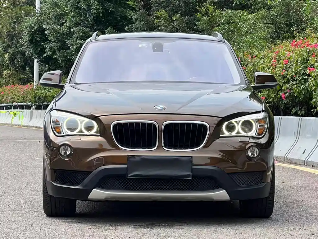 BMW X1 2014 — фото 2