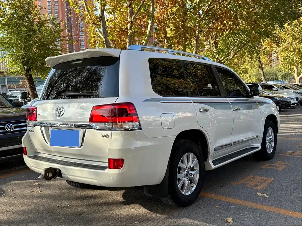 Toyota Land Cruiser 2016 — фото 4