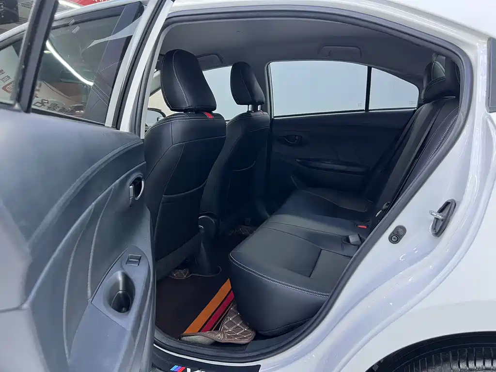 Toyota Vios 2022 — фото 10