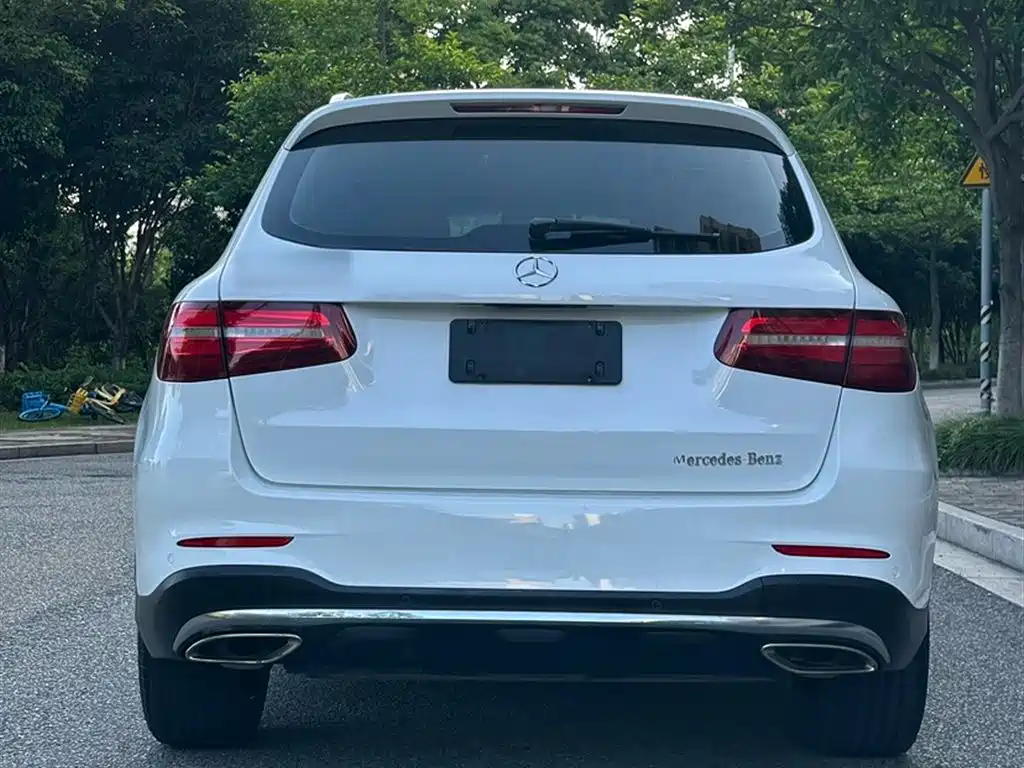 Mercedes-Benz GLC 2018 — фото 18