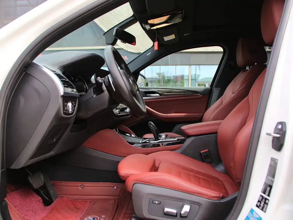 BMW X4 2019 — фото 14