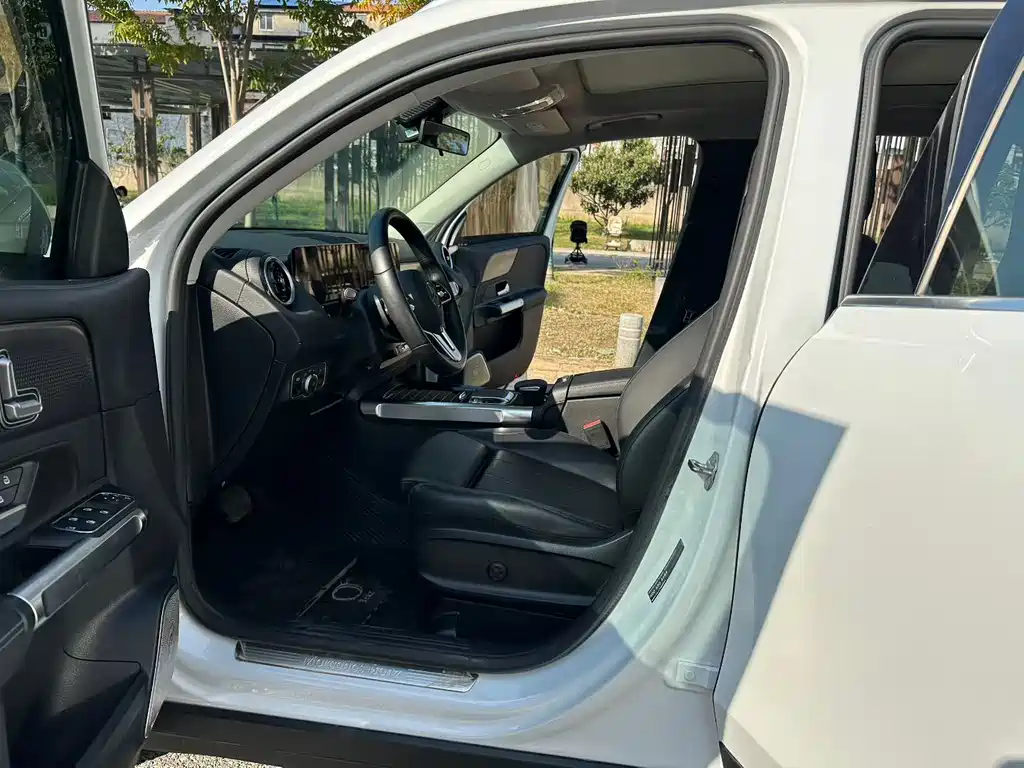 Mercedes-Benz GLB 2020
