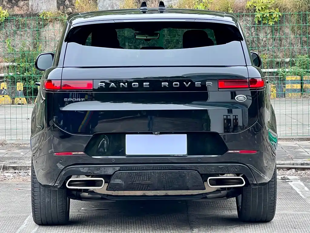 Land Rover Sport 2025 — фото 22