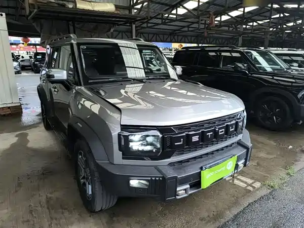 Jetour Traveller 2025