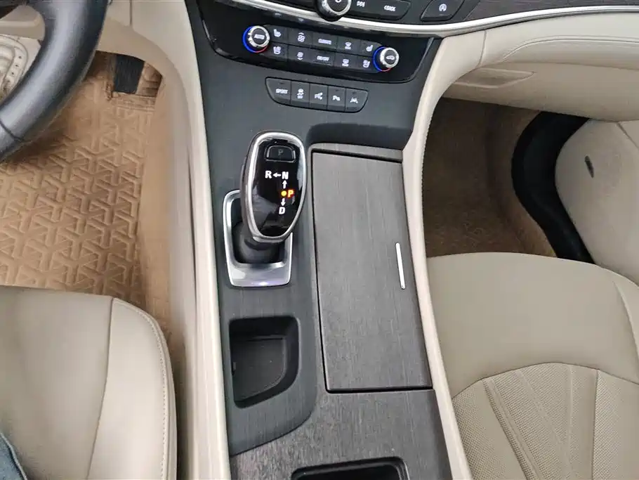 Buick LaCrosse 2022 — фото 16