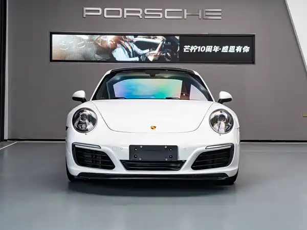 Porsche 911 2016