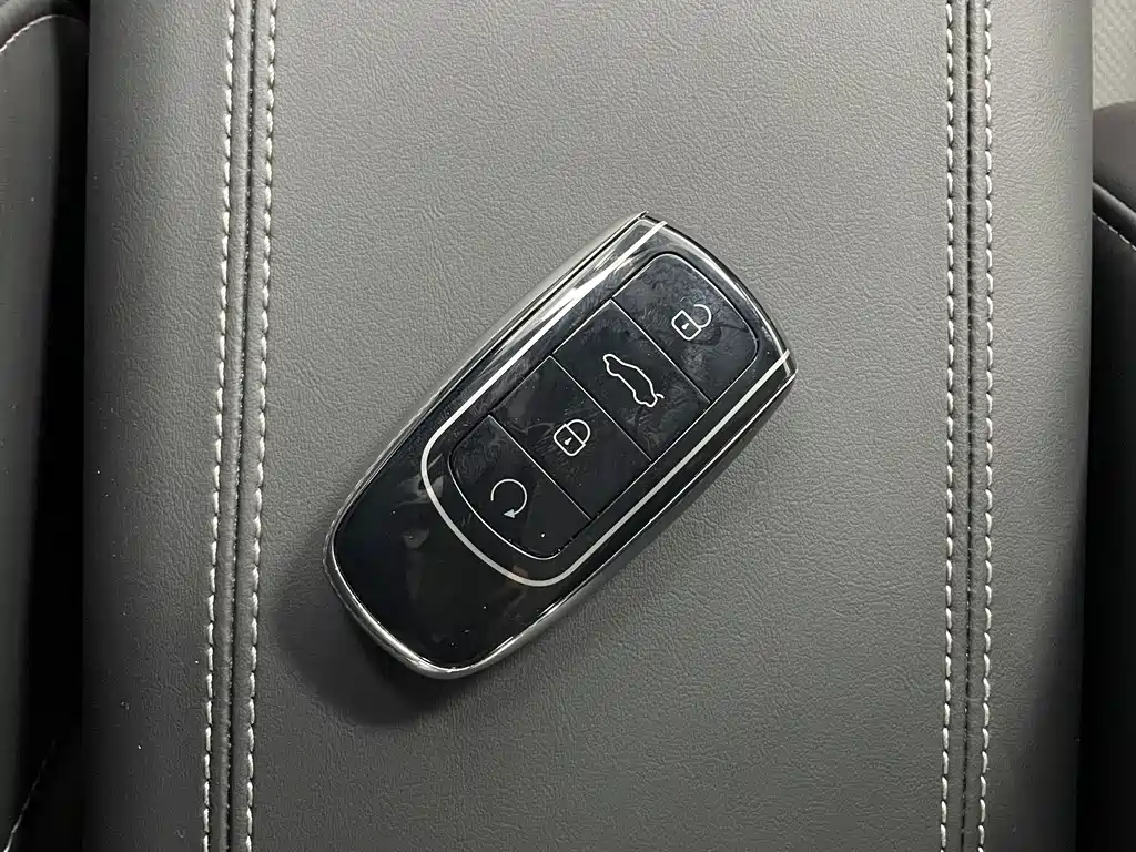 Chery Tiggo 8 PLUS 2022 — фото 20
