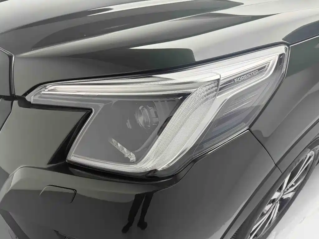 Subaru Forester 2025