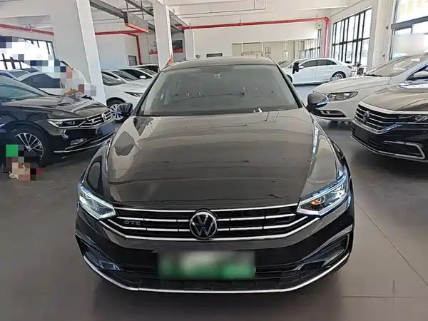 Volkswagen Magotan PHEV 2022