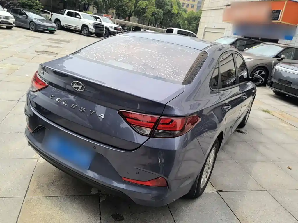 Hyundai Elantra 2018