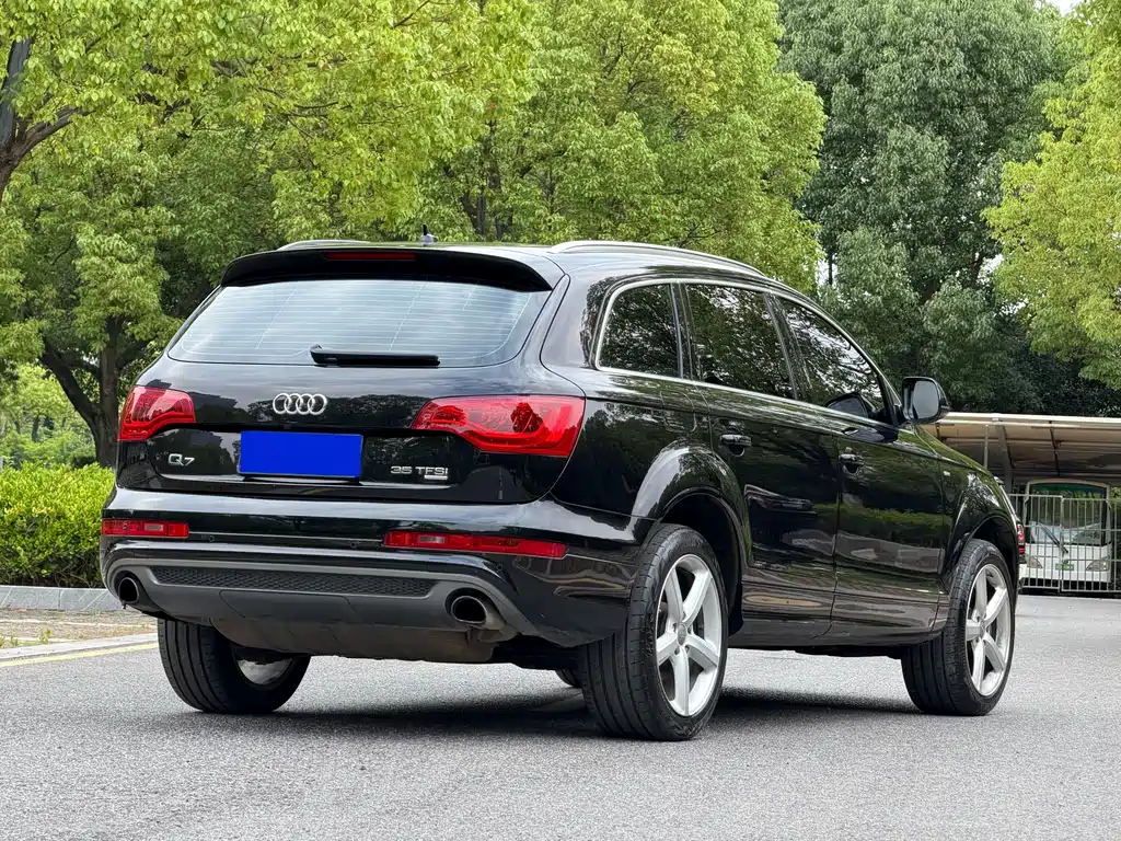 Audi Q7 2013 — фото 6