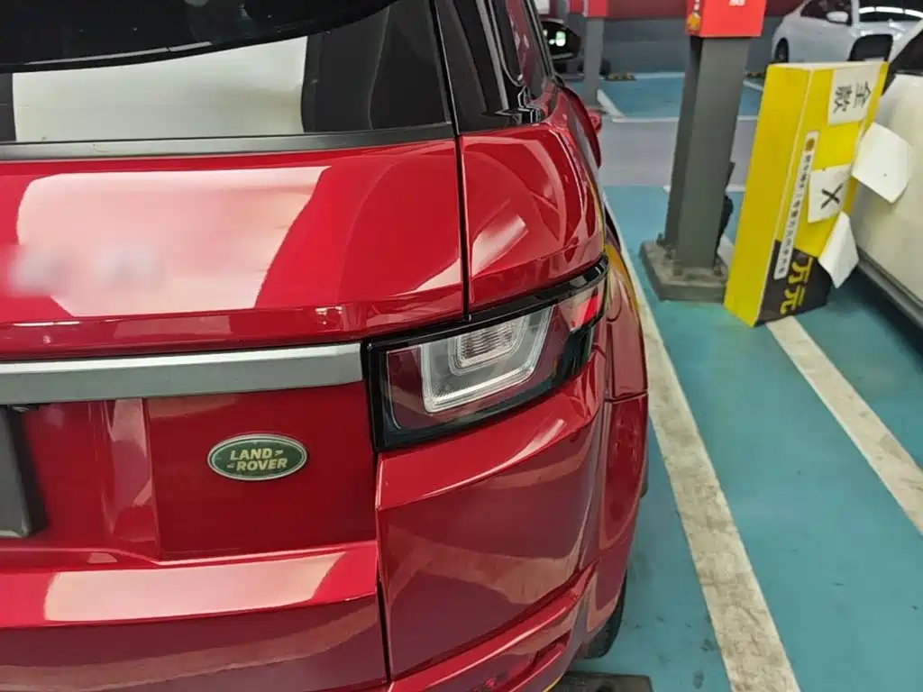 Land Rover Range Rover Evoque 2018 — фото 8