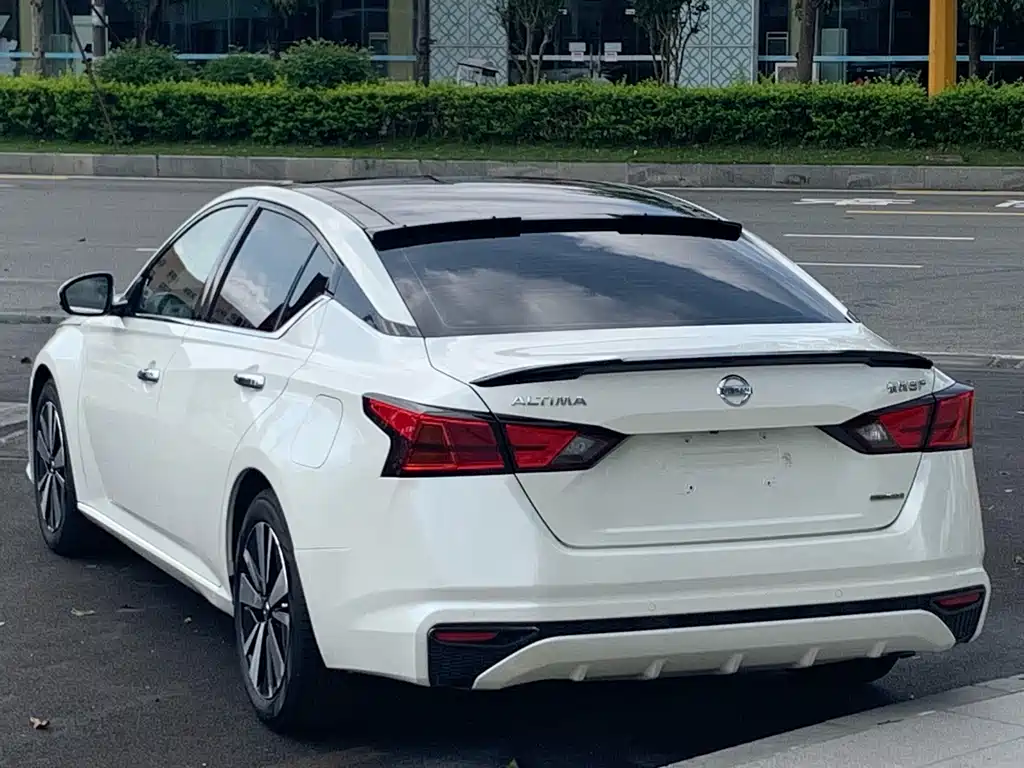 Nissan Teana 2021 — фото 13