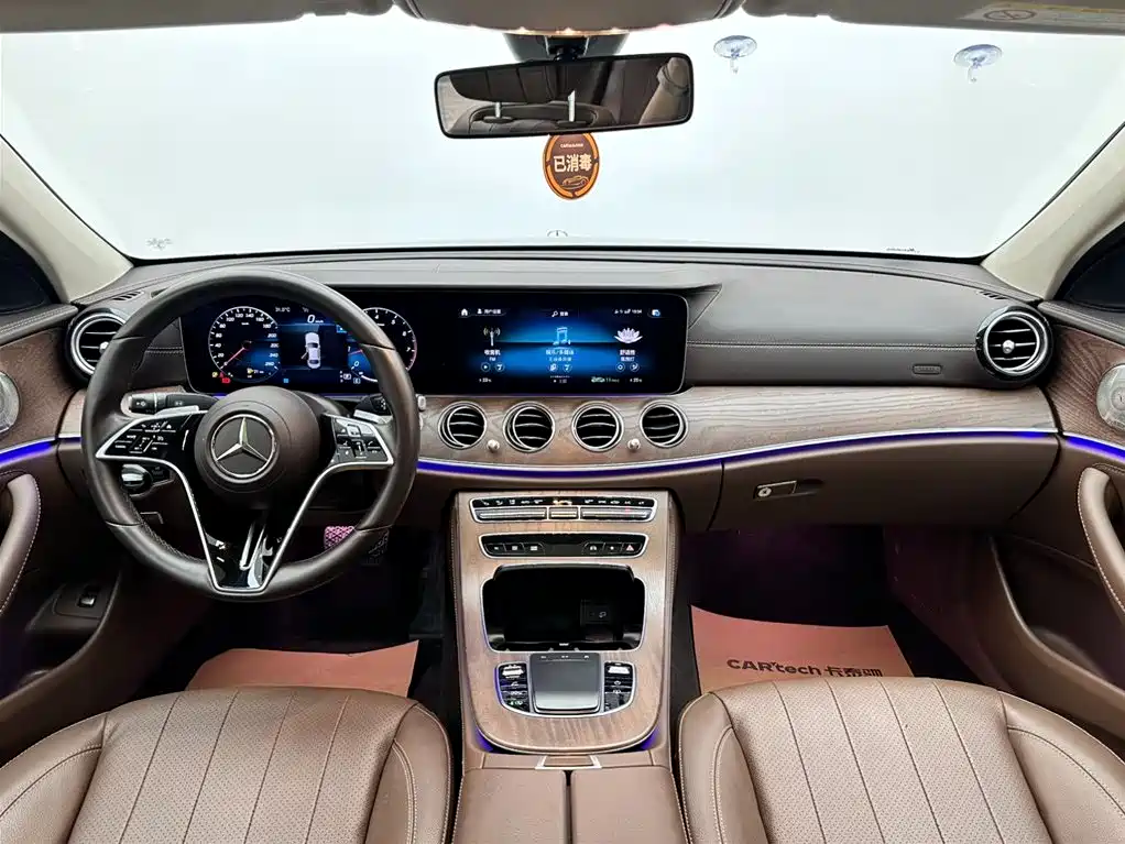 Mercedes-Benz E-Class 2022 — фото 10