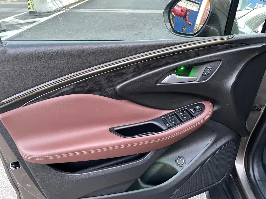 Buick Envision Plus 2015 — фото 11