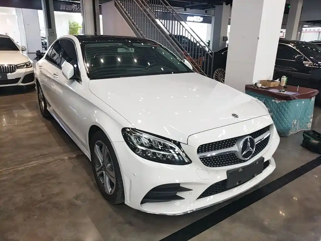 Mercedes-Benz C-Class 2018 — фото 4