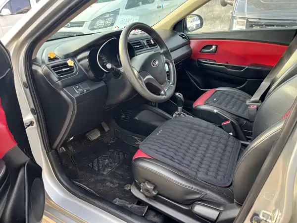 Kia K2 2015