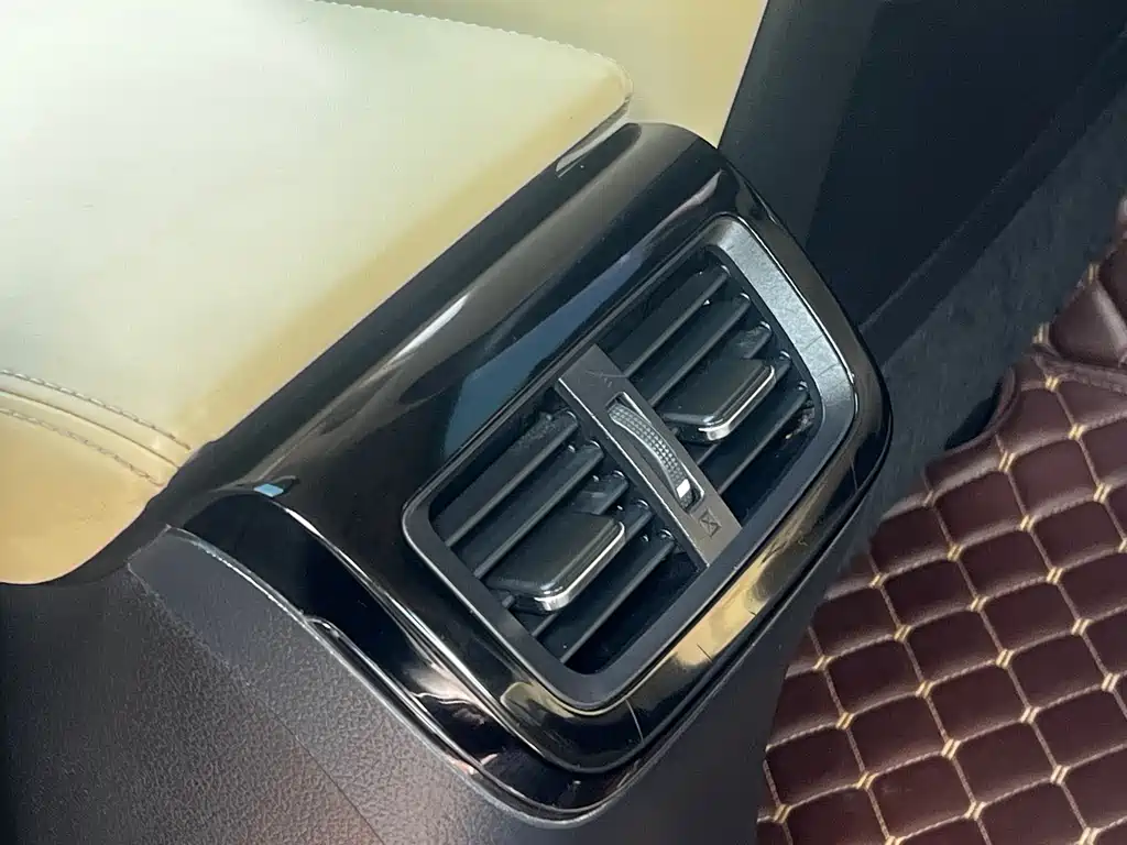 Honda Spirior 2016 — фото 27