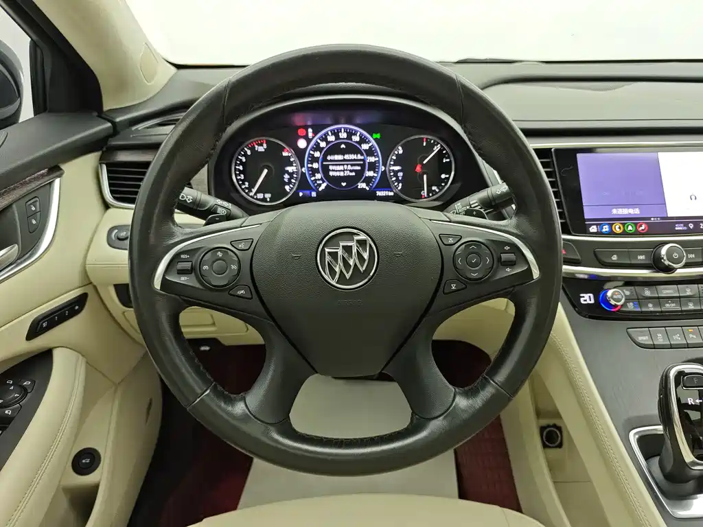 Buick LaCrosse 2020 — фото 33