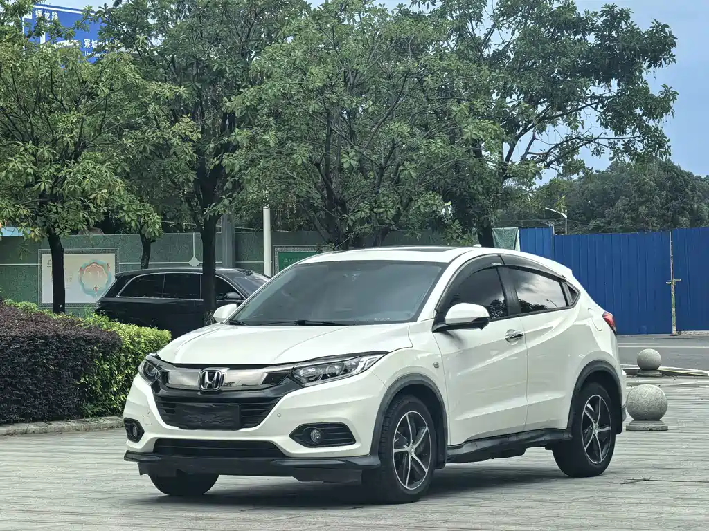Honda Vezel 2020 — фото 1