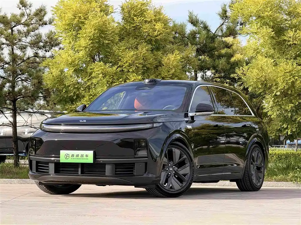 Li Auto Li L7 2025