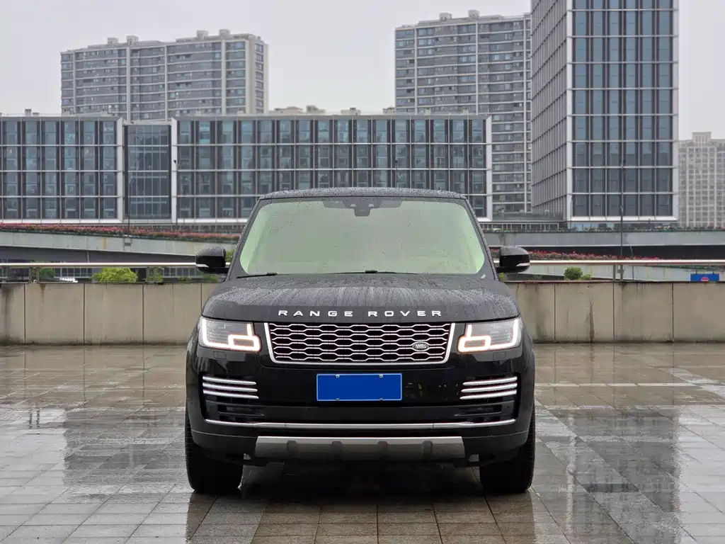 Land Rover Range Rover 2020 — фото 2