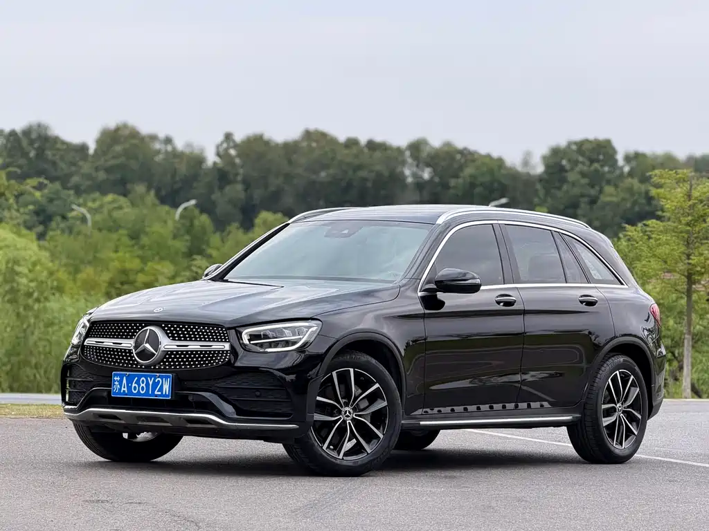 Mercedes-Benz GLC 2022 — фото 1