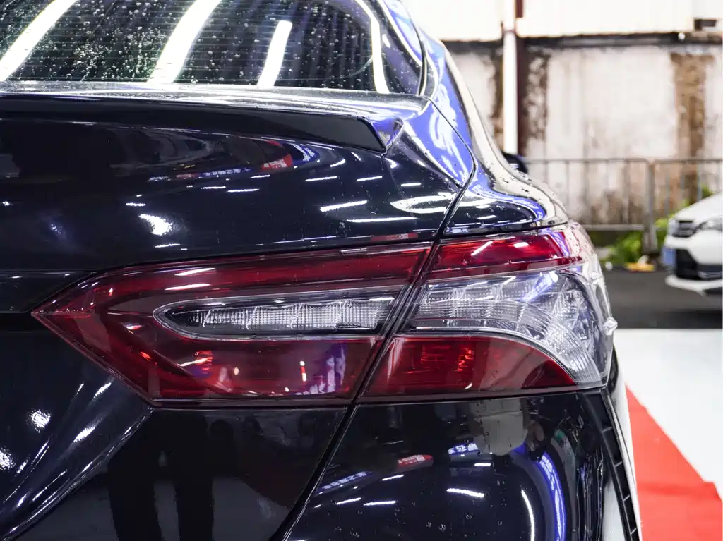 Toyota Camry 2020 — фото 4