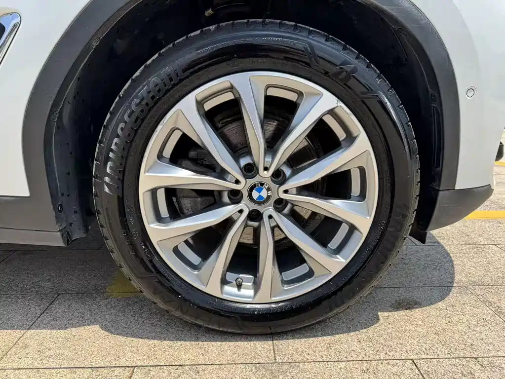 BMW X3 2019 — фото 9