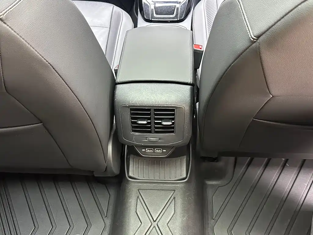 Volkswagen T-Roc 2022 — фото 15