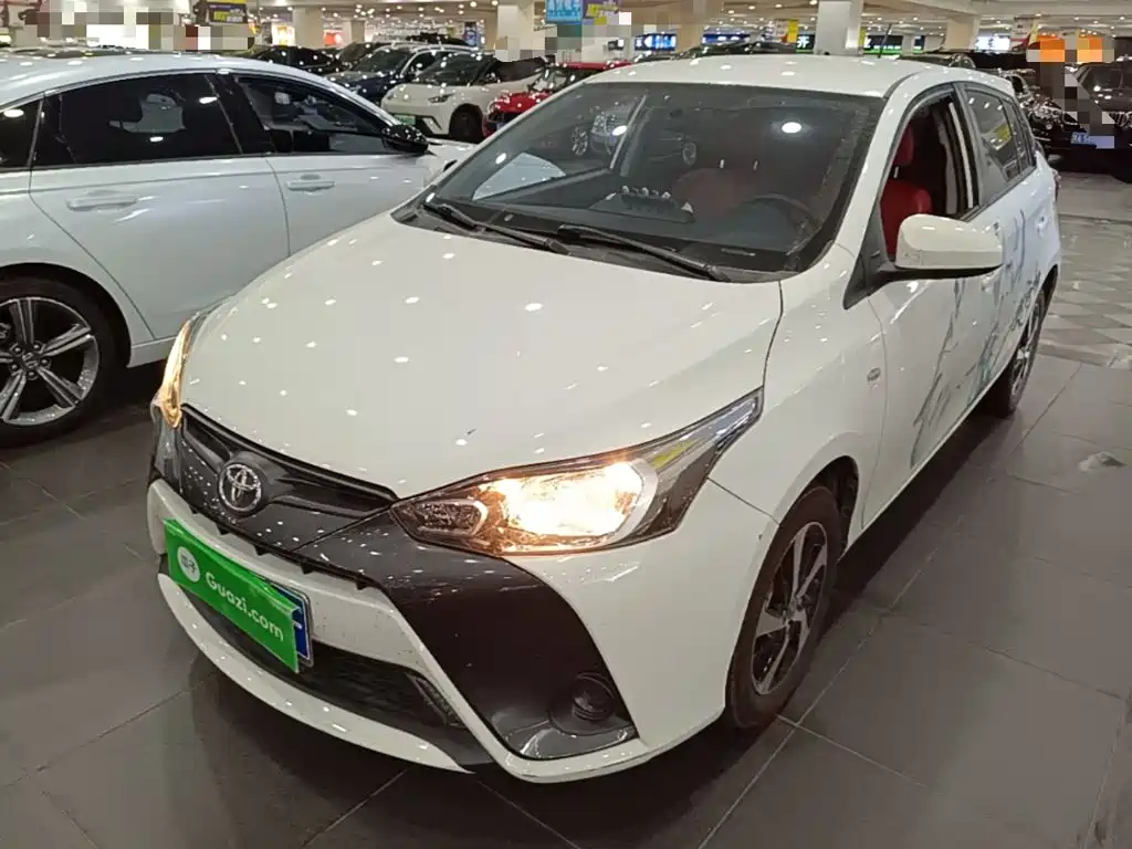 Toyota Yaris L 2019 — фото 2