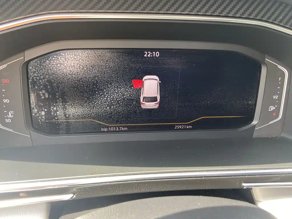 Volkswagen Tiguan L 2023 — фото 9