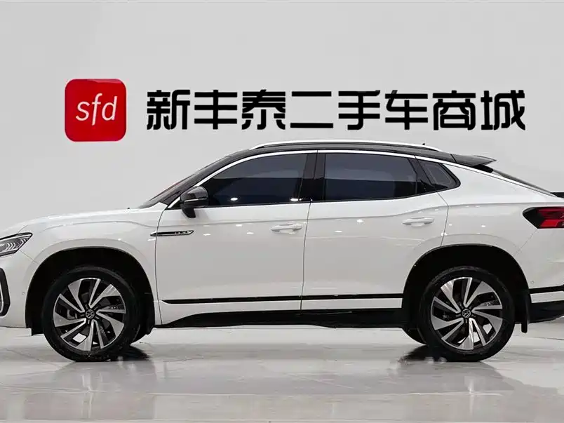 Volkswagen X 2022