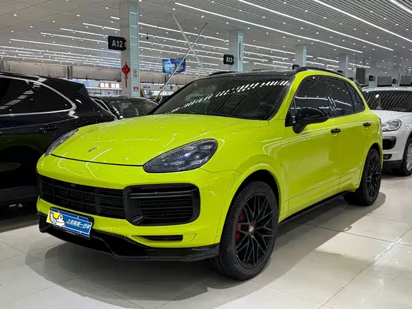 Porsche Cayenne 2016