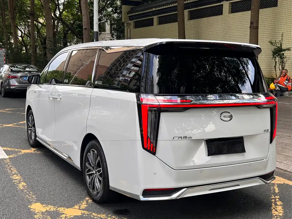 GAC Motor Trumpchi M8 2023 — фото 10