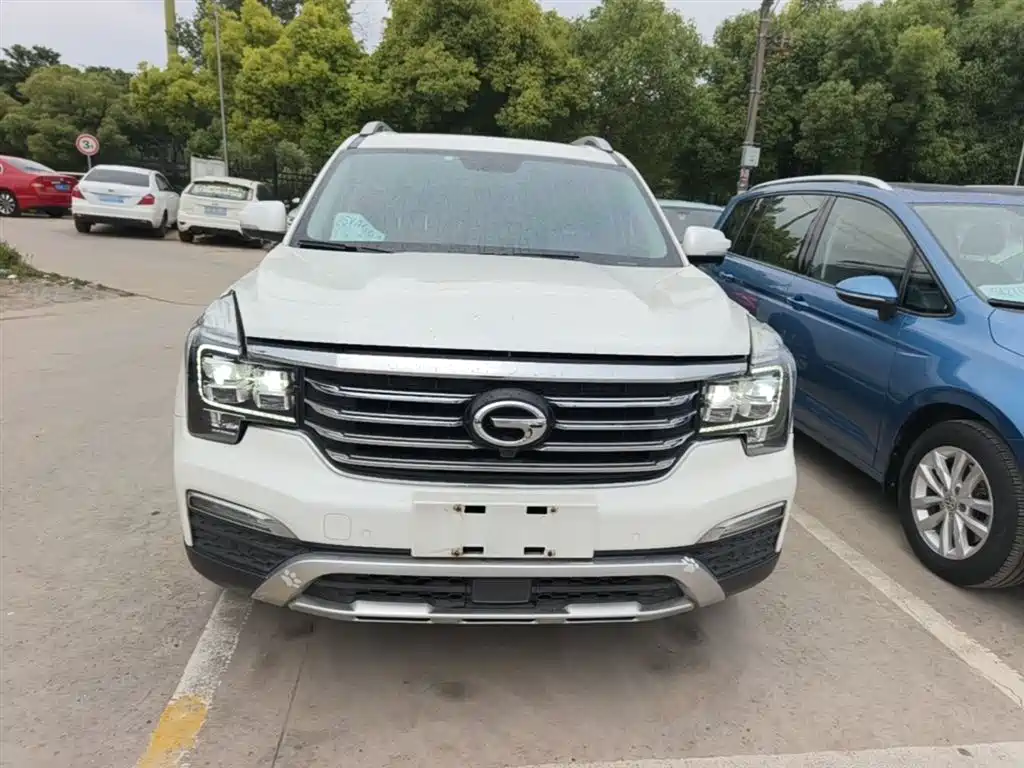 GAC Motor Trumpchi GS8 2018 — фото 3
