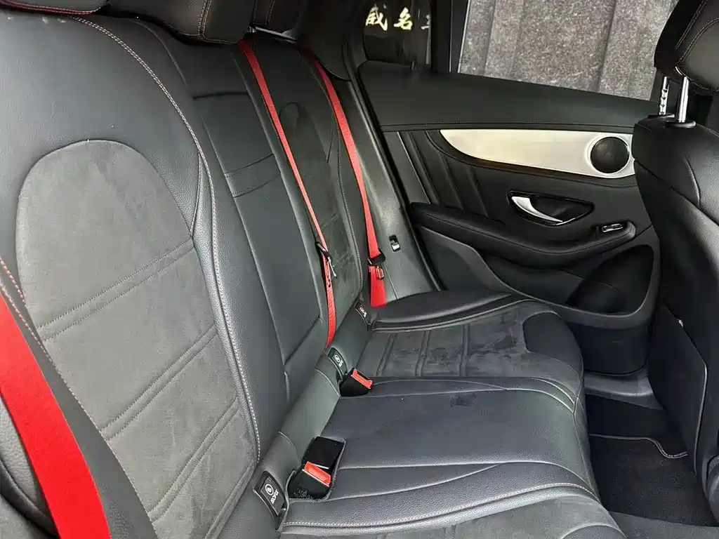 Mercedes-Benz GLC Coupe AMG 2018 — фото 11