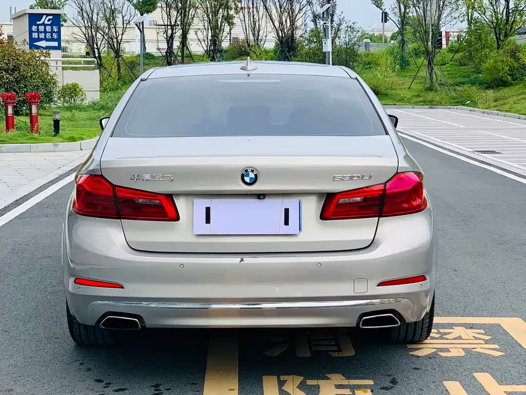 BMW 5 Series 2017