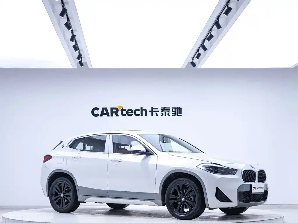 BMW X2 2021 — фото 8